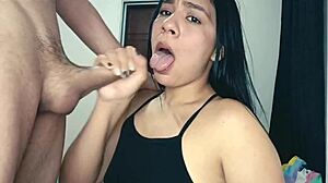 Beautiful colombian wants to fuck and records with boyfriend.