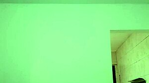 Gostosa Dançando Funk Putaria Bem Gostoso E Mostrando Seus Peitinhos Gostosos Para A Camera