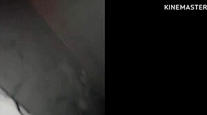 esposa chupando varios pau na cabine do caminhão