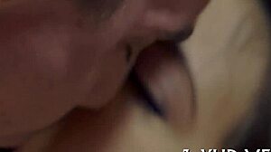 Teenie learns to perform well in contest