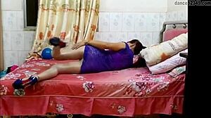 这个奶奶在村里跳舞性感吗？