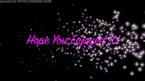 Hård kaffebarista Daisy Chaney, liten 18+ snygging med stora tuttar, får cumshot i ansiktet