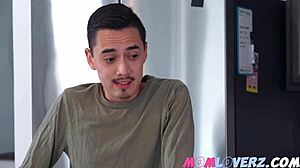 Maid milf needz some dick