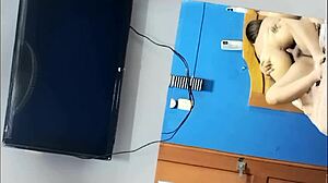 Me dá mais, padrasto, me fode agora!