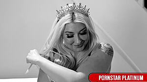 horny princess leya falcon uses huge dildos to feed her holes in a sexy session