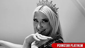 horny princess leya falcon uses huge dildos to feed her holes in a sexy session