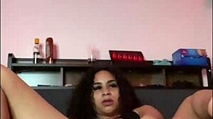 I got horny while stretching on my bed 😈