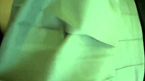 intersecto a mi hermanastra antes de irse al colegio para que me mame la verga