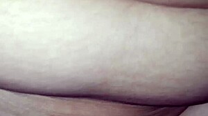 Chị Iuuuu, a Vietnamese Asian model