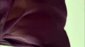 look how i masturbate with my dildo, lets do it togetherrr