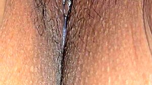 Cierra La Masturbaci�n Con Perrito Y Cum En Mi Trasero