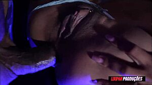 Franciele Gomes Gives Natural Ass in Car and Takes Cum Load.