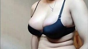 Young shemale masturbates big cock