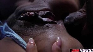 Franciele Gomes Gives Natural Ass in Car and Takes Cum Load.