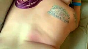 Savannah's Backstage Encounter With Sir Neptune