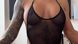 Sultry lady in black bodysuit EXPLORES THE THRILL OF ANAL SEX