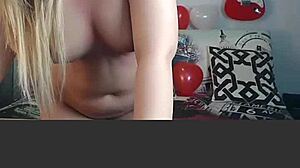 Horny webcam session with big ass and tits