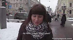 tricky agent tricked rose into fuck 😏