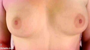 Meet vixenminx, the jerkmate tutorial girl on webcam 😊