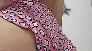 i want someone to fuck my tight young pussy for free, flashing and masturbating!