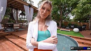 hot realtor thanks friend for good opportunity in reality show