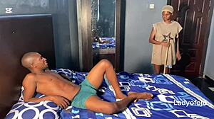 Jag knullar hotellets städare för 100k