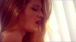 jessica and monique in group with shaved bodies