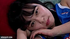 恥ずかしがり屋チア娘ユキナ・カナメ陰毛指オナ