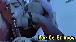 she likes to play with her pussy using an anal plugg