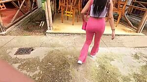 invito a la de tinder a comer y al final le cobro la comida con su coño