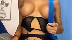 delightful ebony babe with natural curves