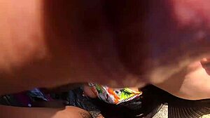 ele me colocou pra engolir o leite com força