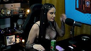 Victoria Camargo Chegou com Uma Roupa Sensual e Tirou Tudo o Ruan Ficou com Muito Tesão - Podcast Pópum no Barraco