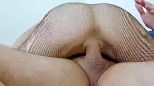 Novinha ruiva seduziu