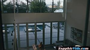 milf strapon tribbing