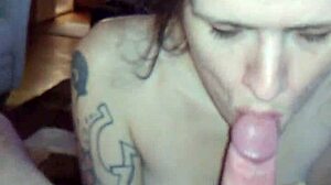 Deepthroating Pregnant Girl