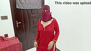 Housewife Nude Dance