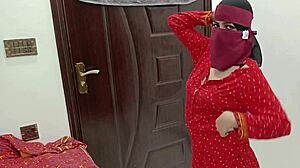 Housewife Nude Dance