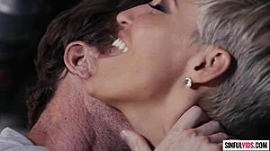 Ryan Keely screaming