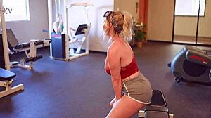 Lesbian Licking Encounter