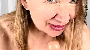 Striptease Blowjob Cumshot