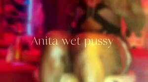 Wet Holes Dildo Play