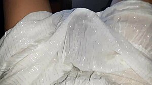 Shy Girlfriend Licks Pussy