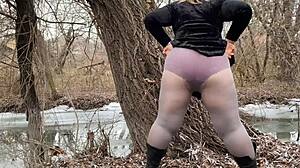 Outdoor Peeing Mature