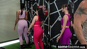 Curvy Teens Blackmail