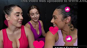 Curvy Teens Blackmail