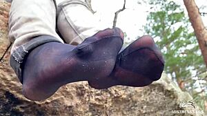 Kaki Nylon Luar Ruangan