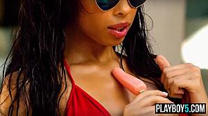 Pretty Black Milf Show