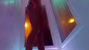 Kendra's Sexy Shower