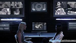 Squirting Lesbians Pussylicked